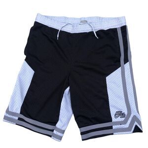 Vintage Nike Shorts Medium Black/White